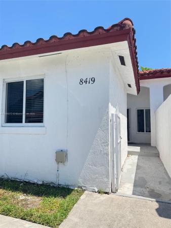 Saga Bay Townhomes, 8419 SW 209th St, Cutler Bay, Florida 33189, image 1