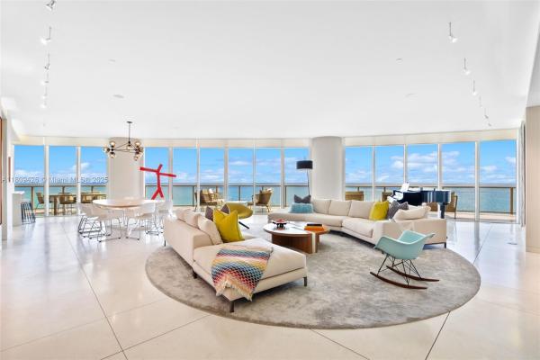 Bal Harbour Center, 9703 Collins Ave #1700, Bal Harbour, Florida 33154, image 1