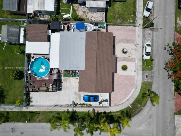 25305 SW 124th Ct, Unincorporated Dade County, Florida 33032, image 1