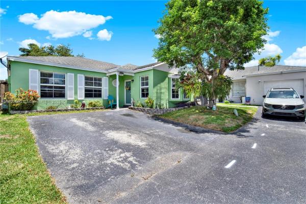 12663 SW 144th Ter, Unincorporated Dade County, Florida 33186, image 1