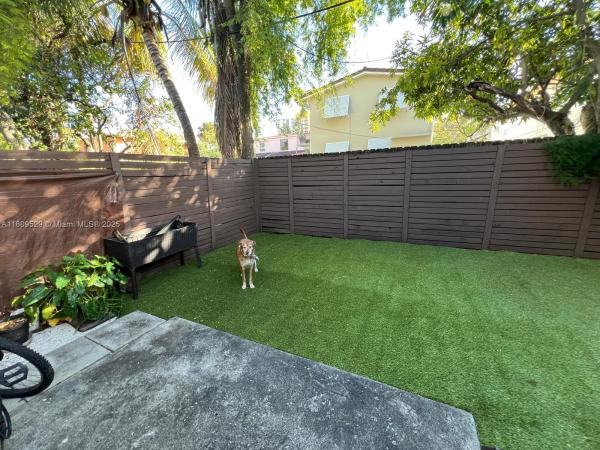 938 SW 6th St #8, Miami, Florida 33130, image 1