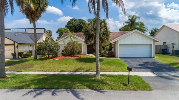 Boulevard Woods North, 7374 NW 48th St, Lauderhill, Florida 33319, image 1