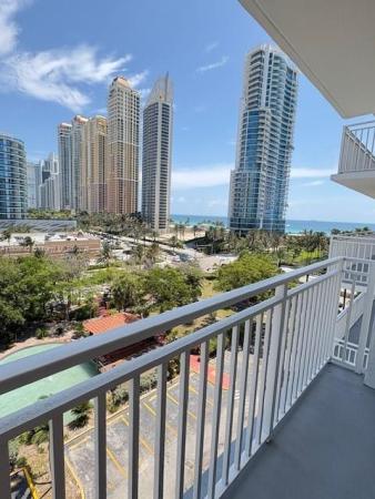 Winston Towers 600, 210 174th St #818, Sunny Isles Beach, Florida 33160, image 1