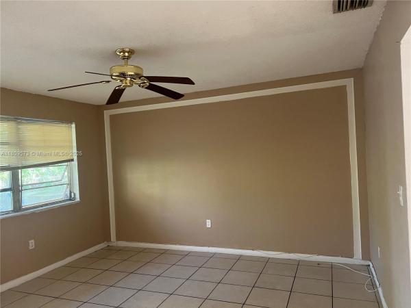Driftwood Plaza, 6301 Moseley St #1-2, Hollywood, Florida 33024, image 3