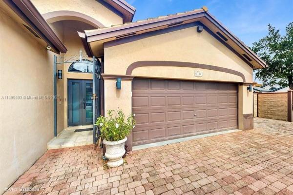 1102 SW 144th Ct, Miami, Florida 33184, image 3