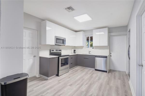 Sun Land Park, 6039 SW 38th St, Miramar, Florida 33023, image 3