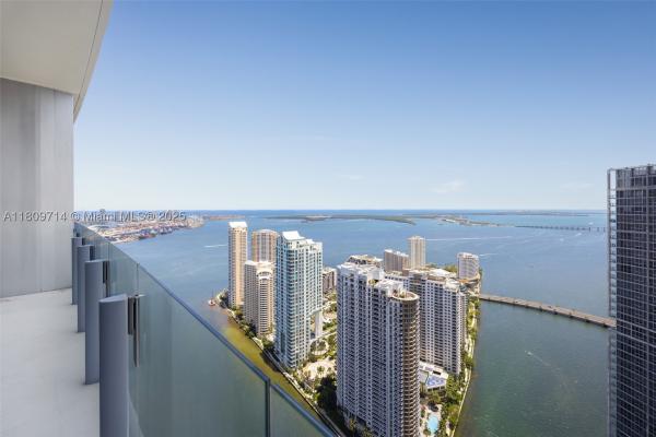 300 Biscayne Blvd Way #5205W, Miami, Florida 33131, image 1
