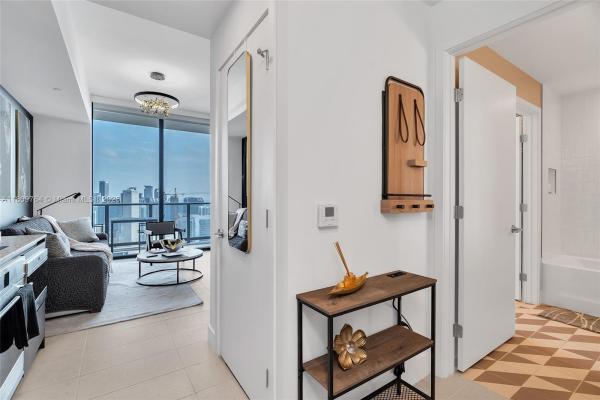 601 Ne 1st Ave #4907, Miami, Florida 33132, image 2