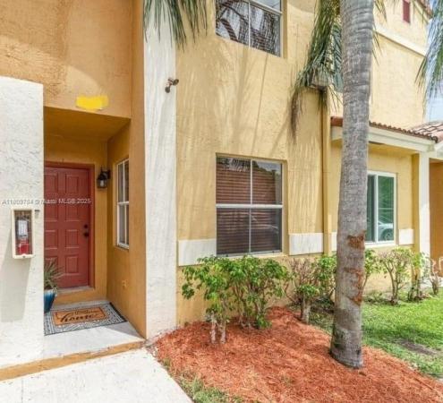 Sorrento Lakes At Sunrise Point, 3906 NW 90th Ave #3906, Sunrise, Florida 33351, image 1