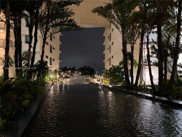 Peloro, 6620 Indian Creek Dr #512, Miami Beach, Florida 33141, image 1