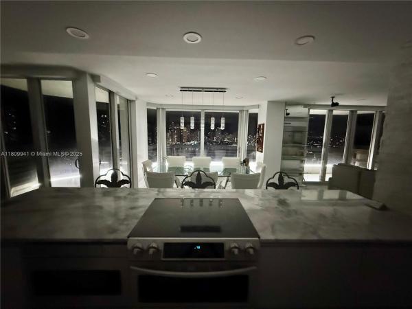 Mystic Pointe Tower 400, 3500 Mystic Pointe Dr #3906, Aventura, Florida 33180, image 2