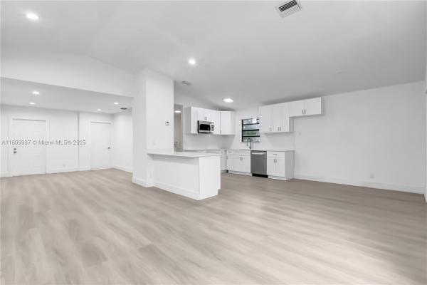 Carver Heights, 235 SW 3rd Ct, Deerfield Beach, Florida 33441, image 2