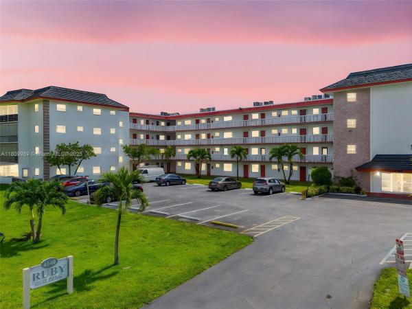 Ruby, 4140 NW 44th Ave #114, Lauderdale Lakes, Florida 33319, image 1