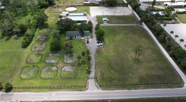Loxahatchee Groves, 1230 F Rd, Loxahatchee, Florida 33470, image 1