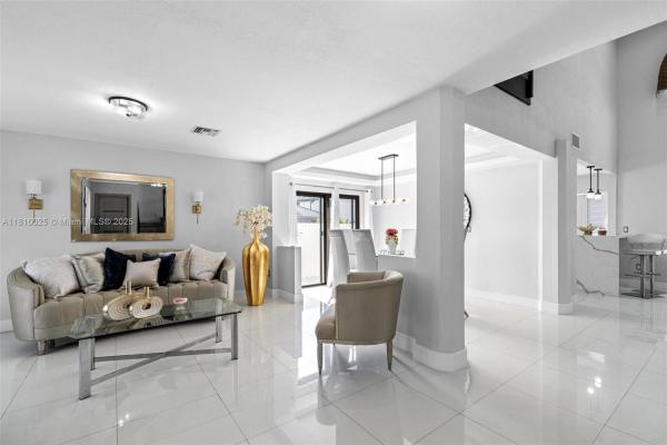 Marbella Park, 8279 NW 199th St, Hialeah, Florida 33015, image 3