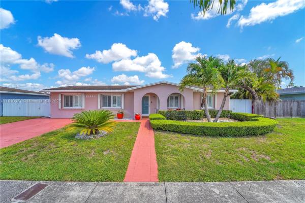 13463 SW 66th Ter, Unincorporated Dade County, Florida 33183, image 1