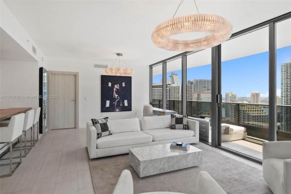 Brickell Flatiron, 1000 Brickell Plz #4209, Miami, Florida 33131, image 1