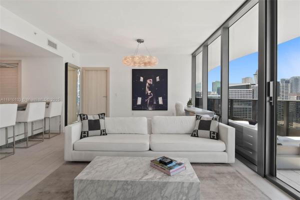Brickell Flatiron, 1000 Brickell Plz #4209, Miami, Florida 33131, image 2