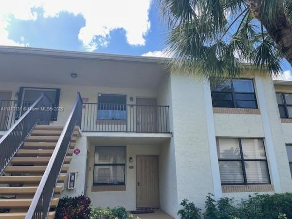 Villas At Meadow Lakes, 1256 S Military Trl #924, Deerfield Beach, Florida 33442, image 1