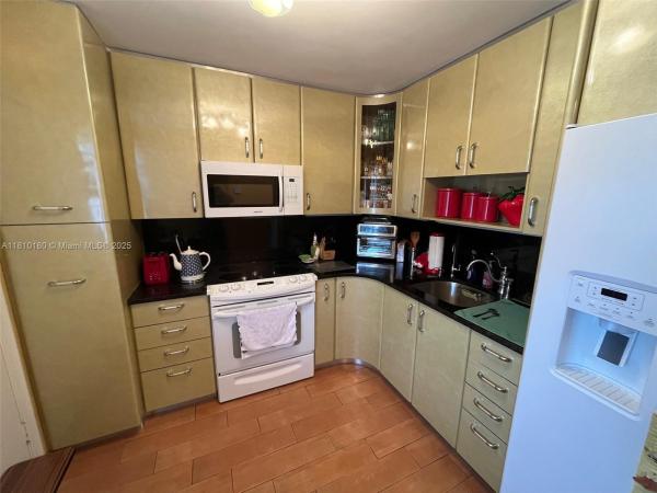 Eden Isles, 3551 NE 169th St #301, North Miami Beach, Florida 33160, image 1