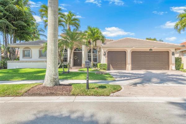 Eagle Run, 2539 Eagle Run Dr, Weston, Florida 33327, image 1