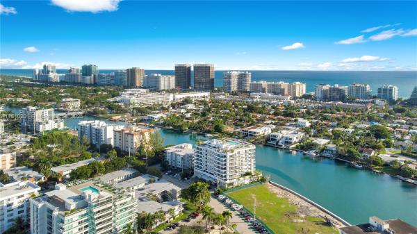 The Club, 1025 92nd St #707, Bay Harbor Islands, Florida 33154, image 1