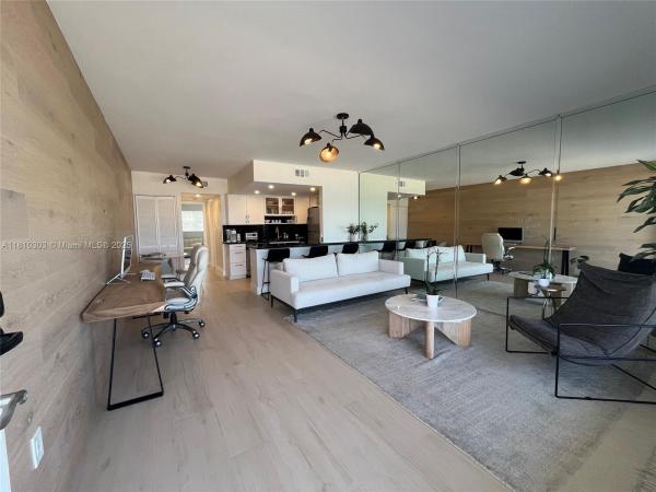 Mainsail, 300 Oregon St #206, Hollywood, Florida 33019, image 2