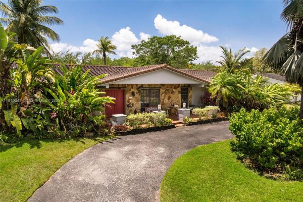 9728 SW 135th Ter, Miami, Florida 33176, image 1
