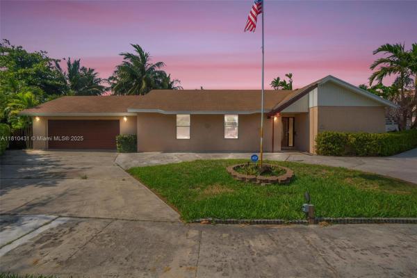 Sunset Isles, 2917 Mckinley St, Hollywood, Florida 33020, image 1