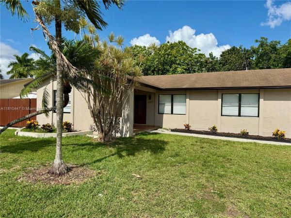 San Sebastian, 5506 SW 134th Pl, Kendale Lakes, Florida 33175, image 1