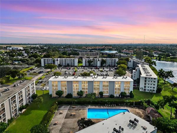 Lakeshore At University Park, 8610 N Sherman Cir #507, Miramar, Florida 33025, image 1