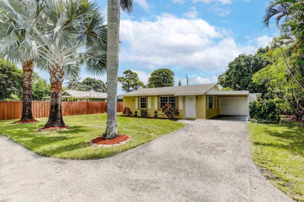 West Palm Beach No HOA, 5156 Hartwick Ln, West Palm Beach, Florida 33415, image 2