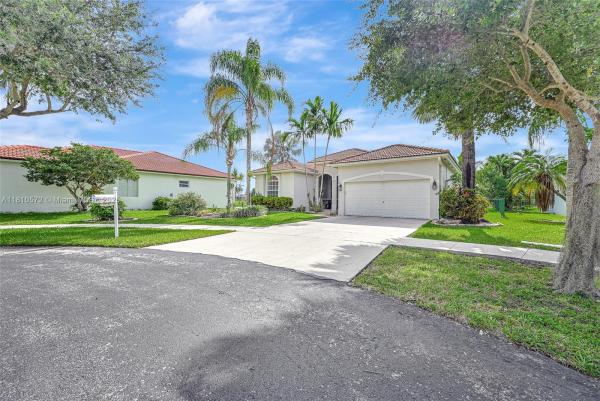 Dunwoodie At Keys Gate, 2775 Dunwoodie Pl, Homestead, Florida 33035, image 2
