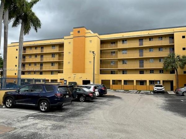 14931 SW 82nd Ln #18-405, Miami, Florida 33193, image 1