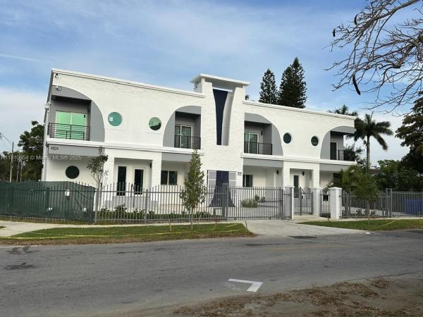 Holleman Manor, 3300 NW 19th Ave #1-2, Miami, Florida 33142, image 1