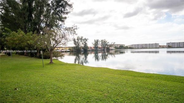 Samari Lake East, 10090 NW 80th Ct #1105, Hialeah Gardens, Florida 33016, image 1