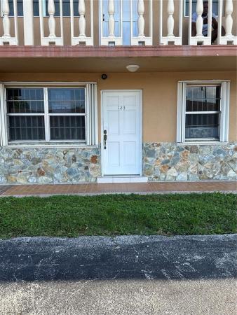 Five Arches, 1154 W 35 St #123, Hialeah, Florida 33012, image 1