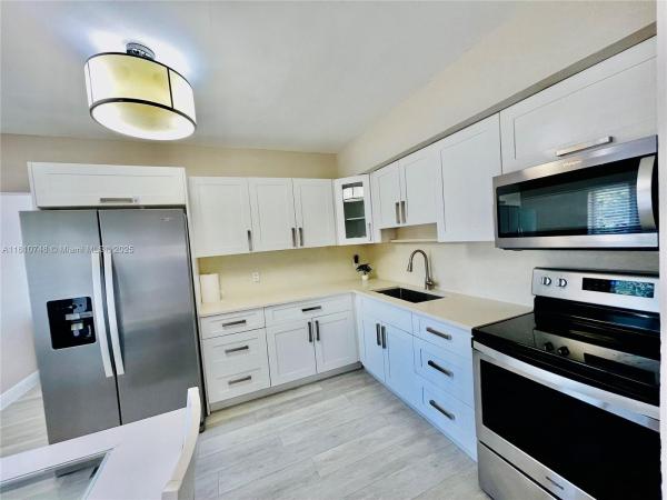 South Hollywood, 1002 S 27th Ave, Hollywood, Florida 33020, image 1