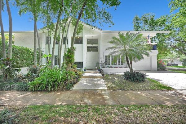 Granada, 1450 Ortega Ave, Coral Gables, Florida 33134, image 3