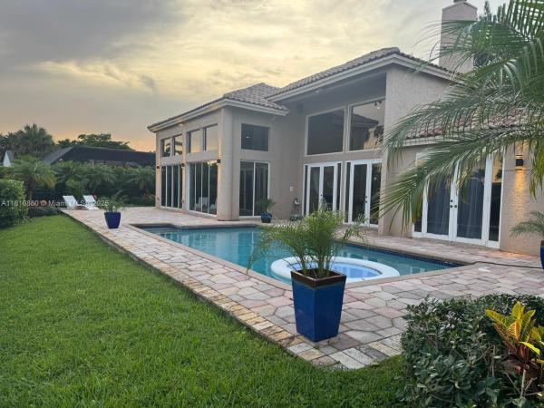 Stonebridge Golf & Country Club, 10427 Stonebridge Blvd, Boca Raton, Florida 33498, image 1