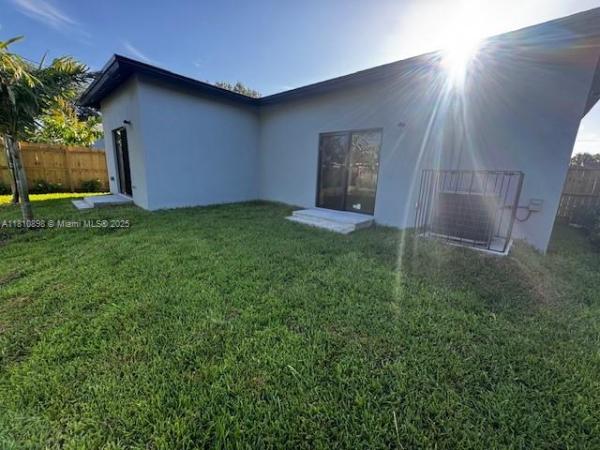 Broward Park, 307 NW 28th Ave, Fort Lauderdale, Florida 33311, image 3