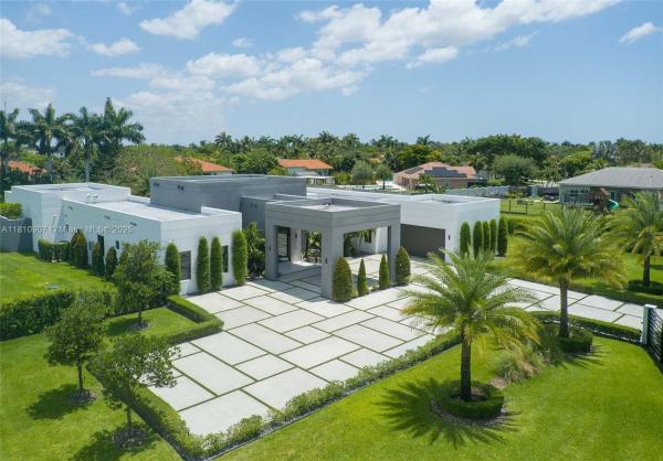 13221 SW 220th St, Miami, Florida 33170, image 1