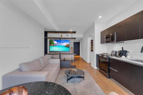 The Elser Hotel & Residences, 398 NE 5th St #3803, Miami, Florida 33132, image 2