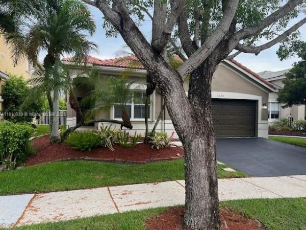 The Preserve, 1020 Silktree Ln, Weston, Florida 33327, image 2