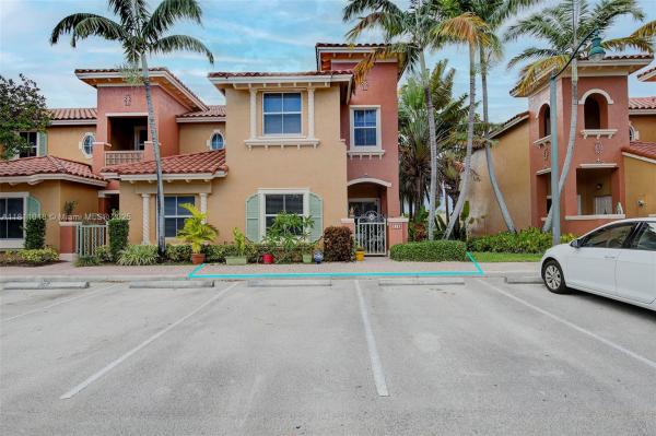 Pembroke Cay, 814 SW 143rd Ter #208, Pembroke Pines, Florida 33027, image 1