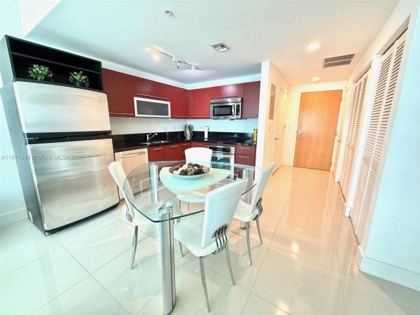 Vizcayne South, 253 NE 2nd St #625, Miami, Florida 33132, image 2