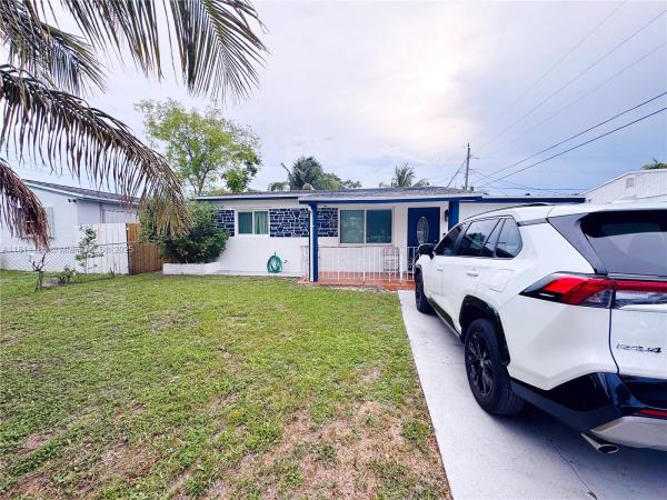 Welwyn Manor, 2286 SW 62nd Ter, Miramar, Florida 33023, image 1