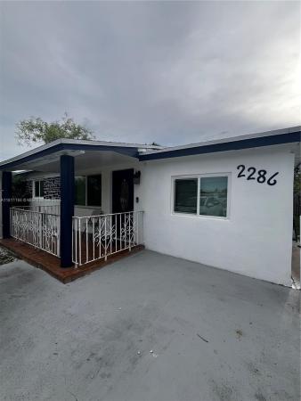 Welwyn Manor, 2286 SW 62nd Ter, Miramar, Florida 33023, image 2