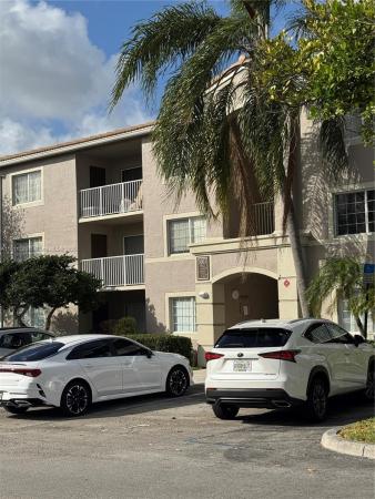 Evergreen Lakes, 5005 Wiles Rd #205, Coconut Creek, Florida 33073, image 1