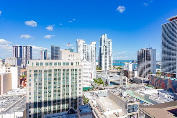 Centro, 151 SE 1st St #2204, Miami, Florida 33131, image 1